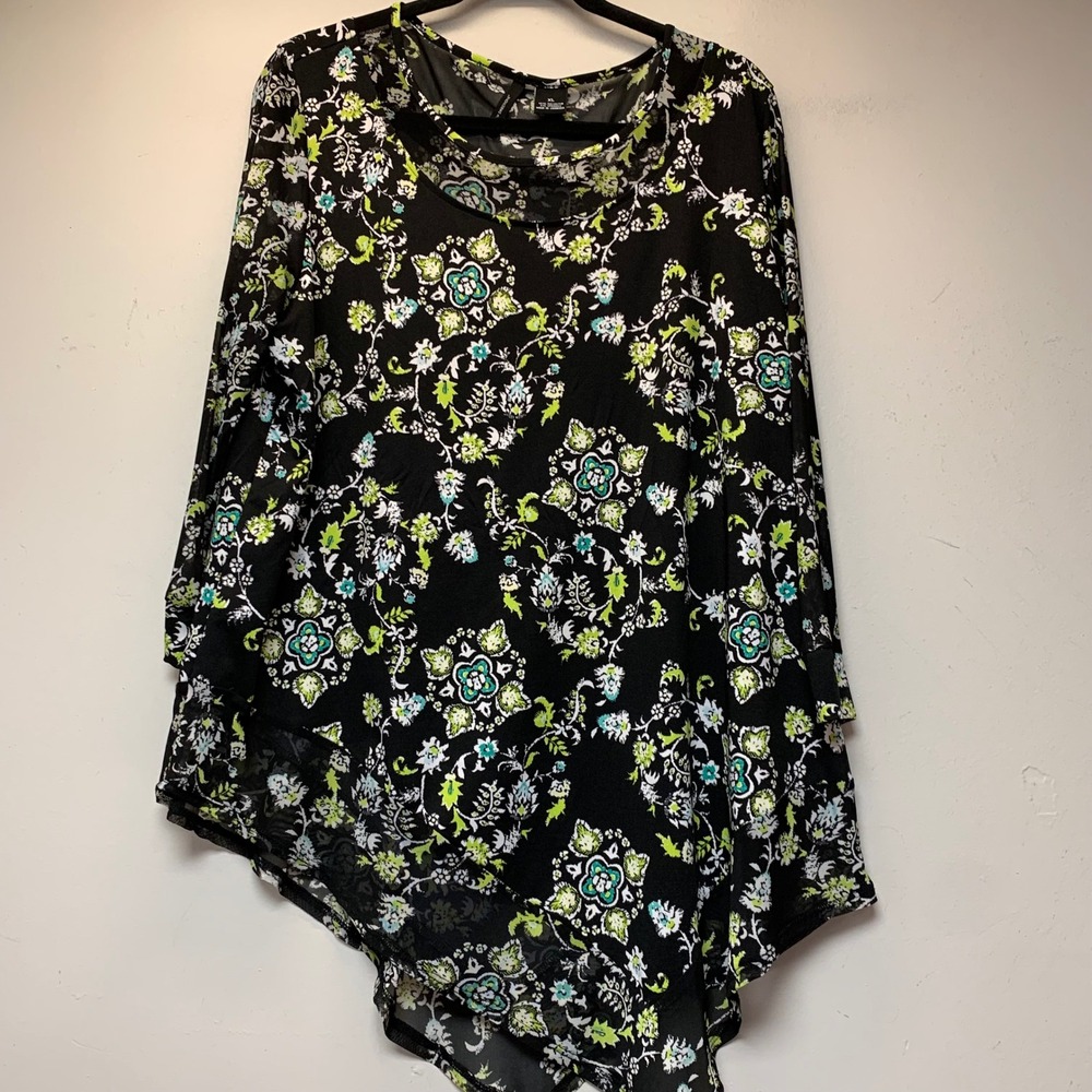 New Directions Tunic Women XL Black Floral Excellent Sharkbite Lace Trim Top